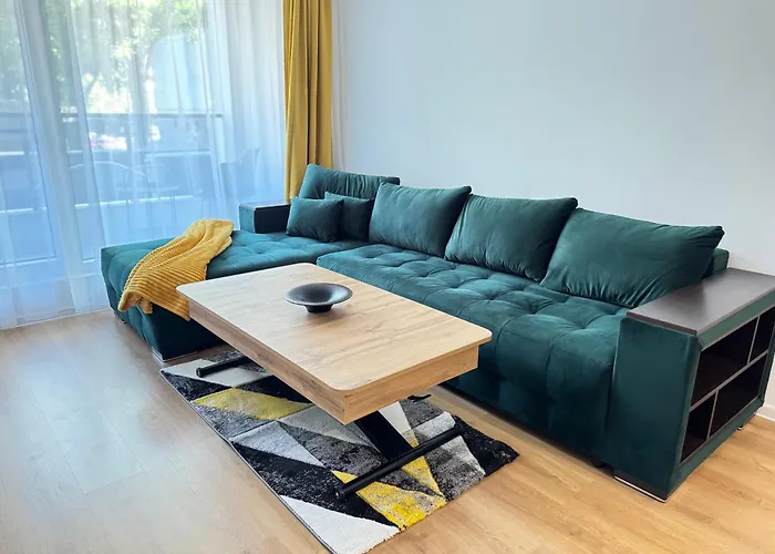 Апартамент Infinity Бургас