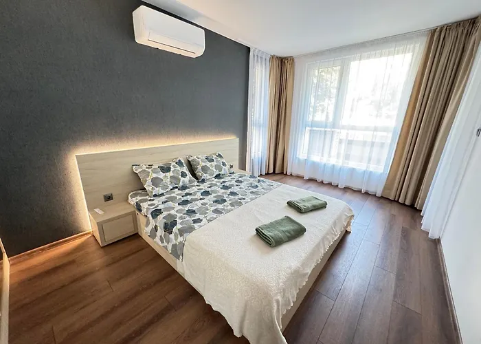 Infinity Апартамент Бургас