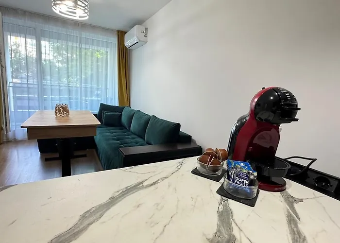 Infinity Апартамент Бургас